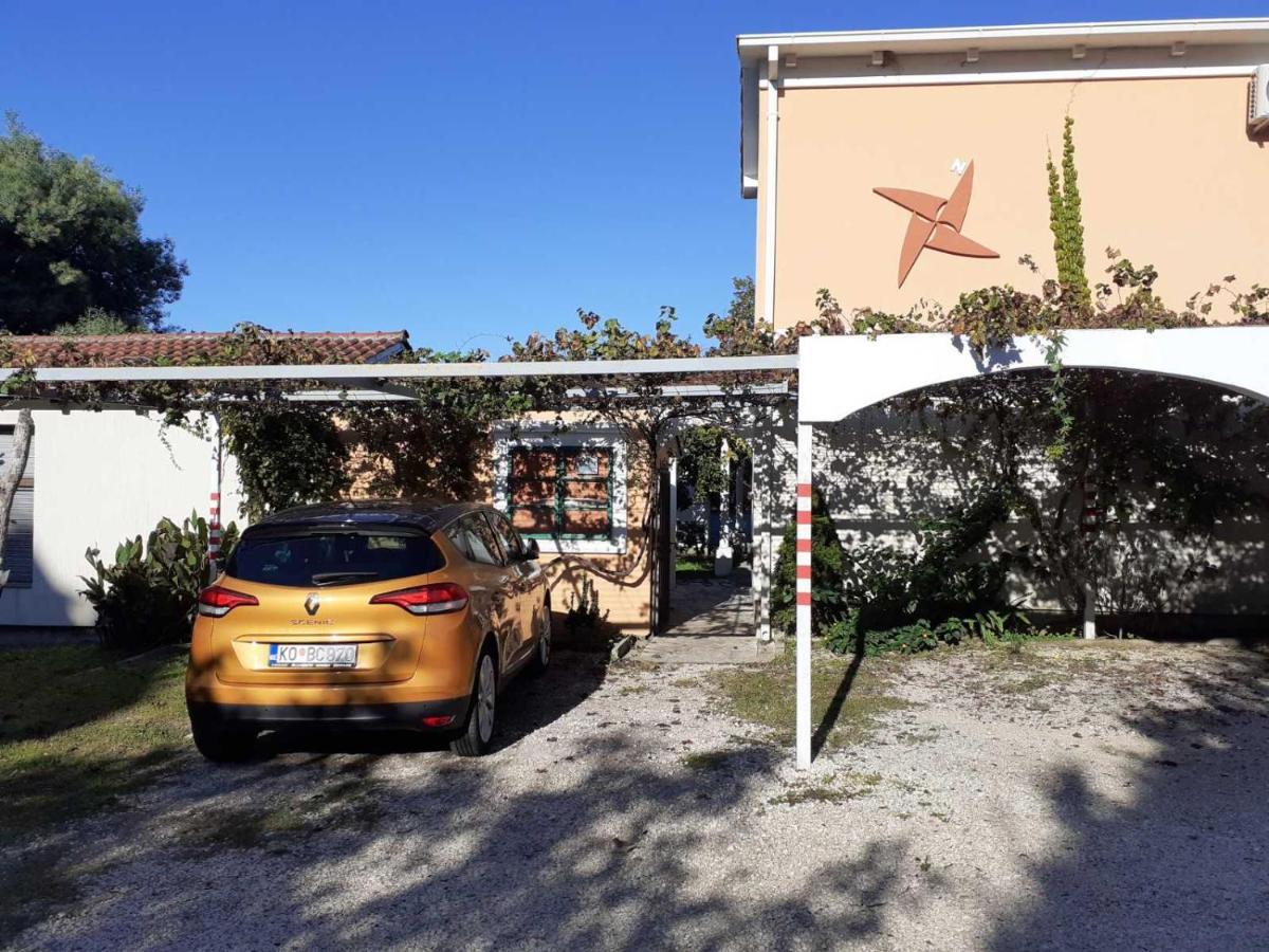 Apartments Rolovina Tivat Kültér fotó