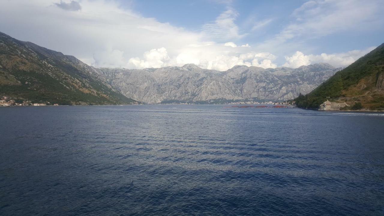 Apartments Rolovina Tivat Kültér fotó